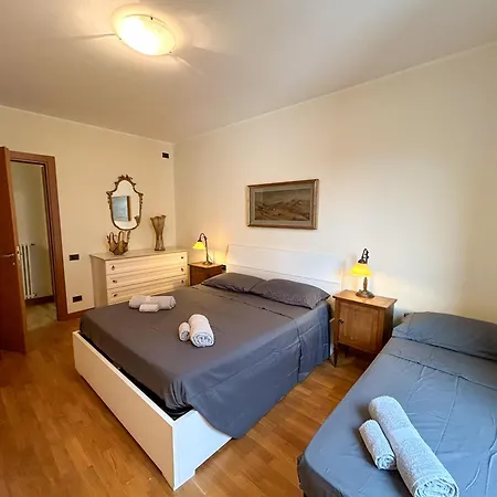 Exclusive 120 Sqm In The Heart Of Apartment Bergamo