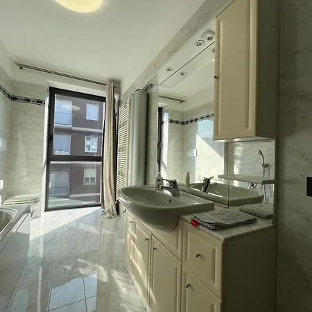 Exclusive 120 Sqm In The Heart Of Apartment Bergamo
